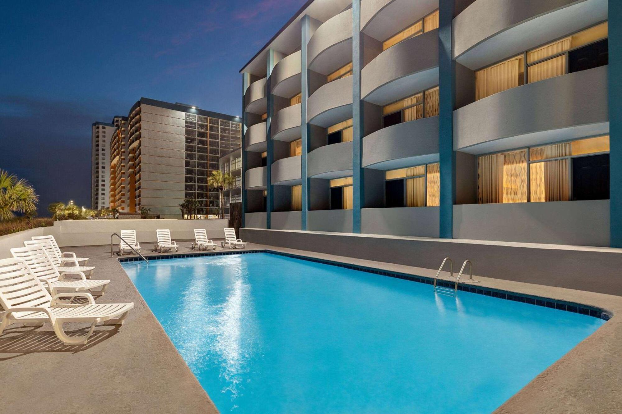 Days Inn By Wyndham Myrtle Beach-Beach Front Ngoại thất bức ảnh