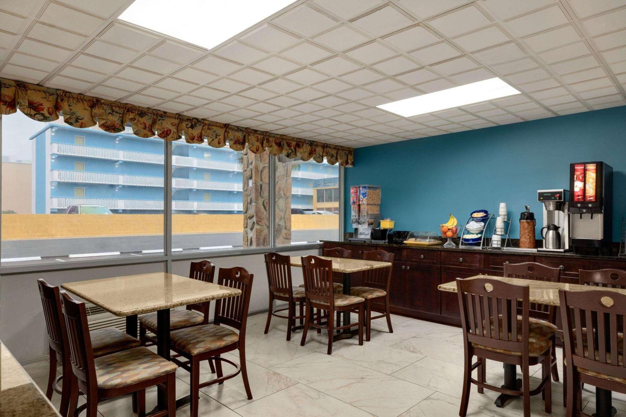 Days Inn By Wyndham Myrtle Beach-Beach Front Ngoại thất bức ảnh