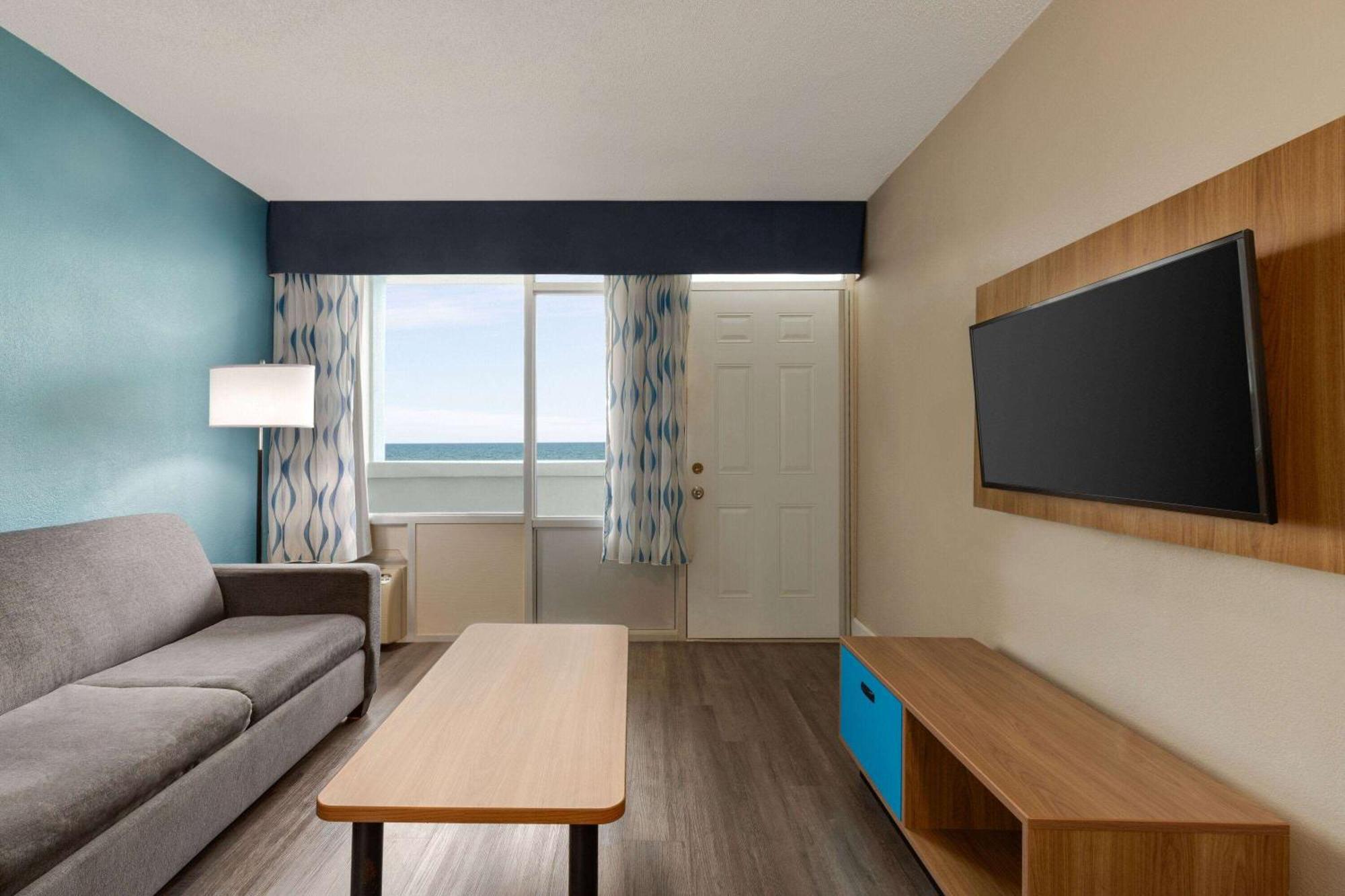 Days Inn By Wyndham Myrtle Beach-Beach Front Ngoại thất bức ảnh