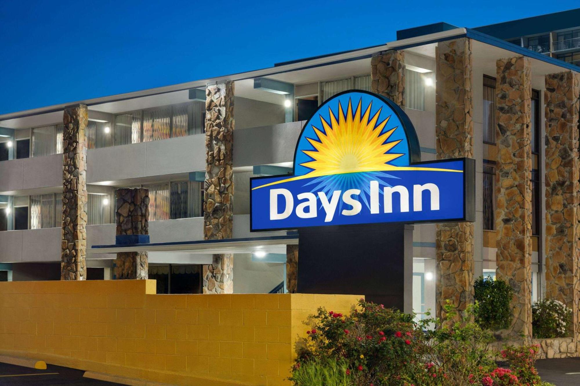 Days Inn By Wyndham Myrtle Beach-Beach Front Ngoại thất bức ảnh